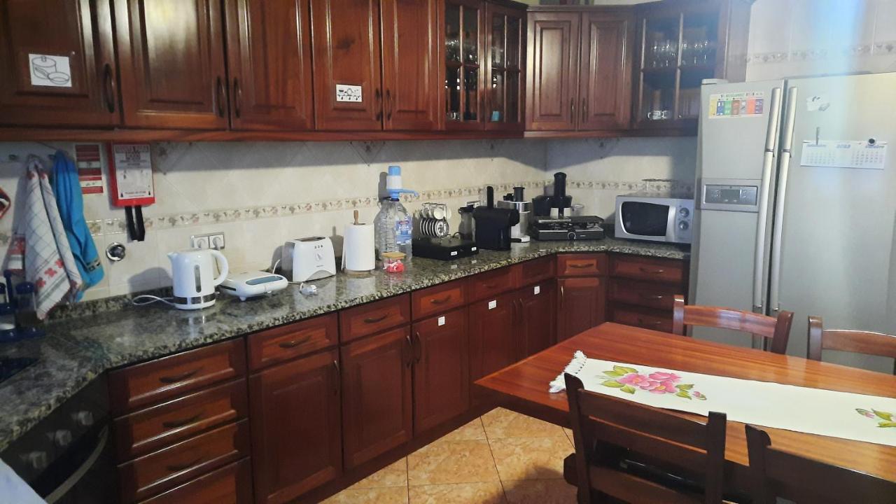 شقة Ana Paula House أفيرو المظهر الخارجي الصورة